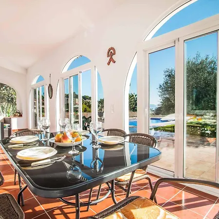 Villa Garlanda